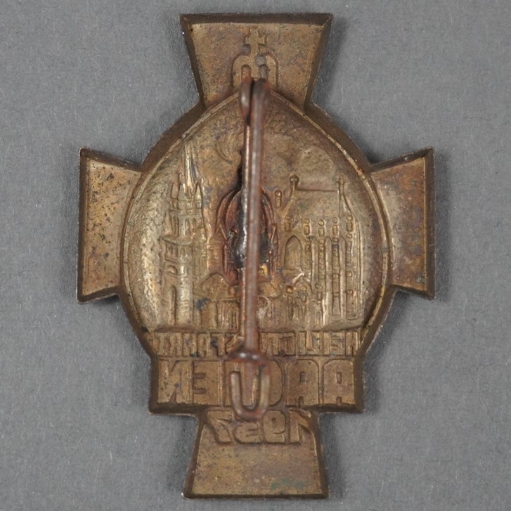 Original Third Reich 1937 Aachen Pilgrimage Tinnie