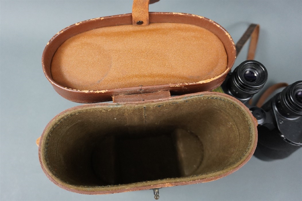Original US 7x50 Binoculars With M24 Leather Carrying Case