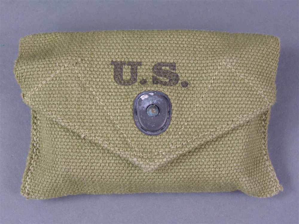 Original US WWII M1942 Field Dressing Pouch E.A. Brown 1943 With