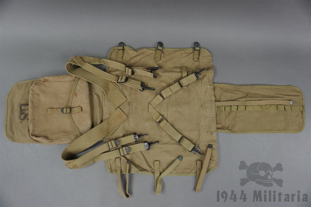 Original US WWII M-1928 Haversack Field Pack Dated 1943