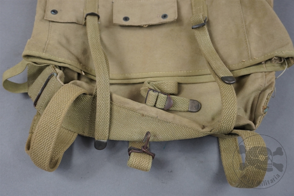 Original US WWII Marine Corps (USMC) M1941 Backpack